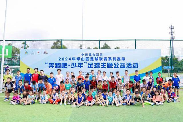 文徵明84岁时的行书之美，10米长卷尽显气韵流畅